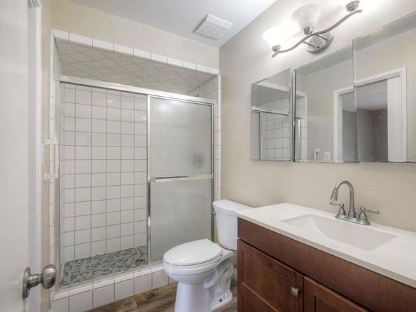 4960 Sparks Avenue, San Diego CA 92110