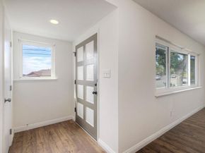 4960 Sparks Avenue, San Diego CA 92110