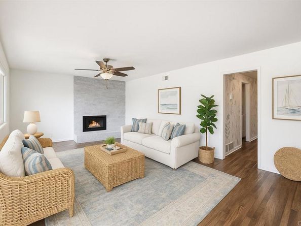 4960 Sparks Avenue, San Diego CA 92110