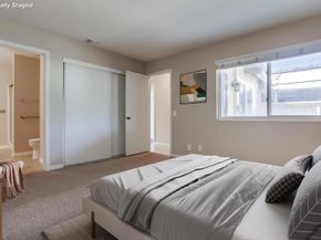4379 Albatross Way, Oceanside CA 92057
