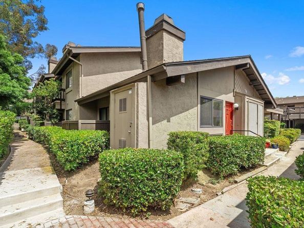 8370 Via Sonoma F, La Jolla CA 92037