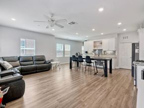 1512 Champion Lane 4, Chula Vista CA 91915