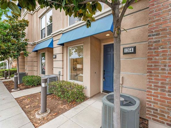 1264 San Elijo Rd N, San Marcos CA 92078