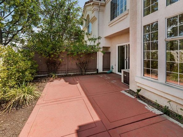 1860 Matin Circle 103, San Marcos CA 92069