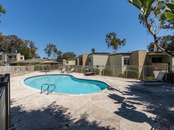 432 Edghill Lane 160, Oceanside CA 92054