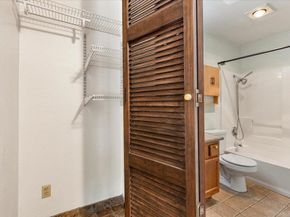 432 Edghill Lane 160, Oceanside CA 92054