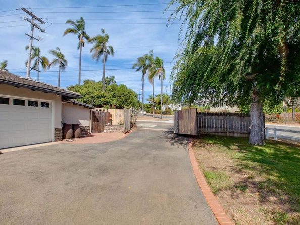 2392 Fire Mountain Drive, Oceanside CA 92054