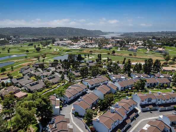 7335 Alicante Road C, Carlsbad CA 92009