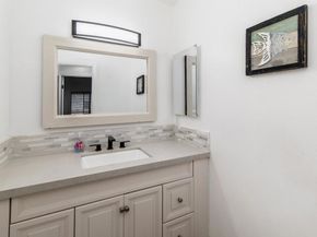 7335 Alicante Road C, Carlsbad CA 92009
