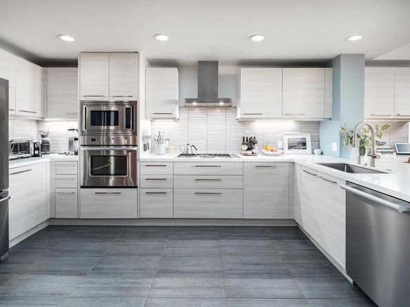 1431 Pacific Highway 315, San Diego CA 92101