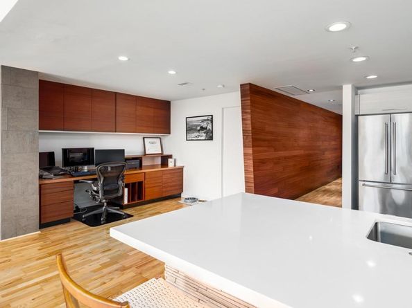 1431 Pacific Highway 315, San Diego CA 92101