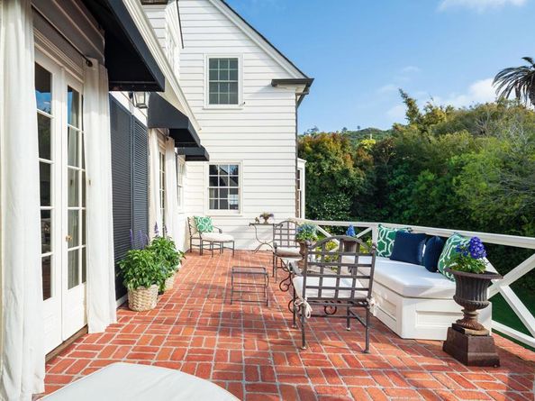 7716 Lookout Drive, La Jolla CA 92037
