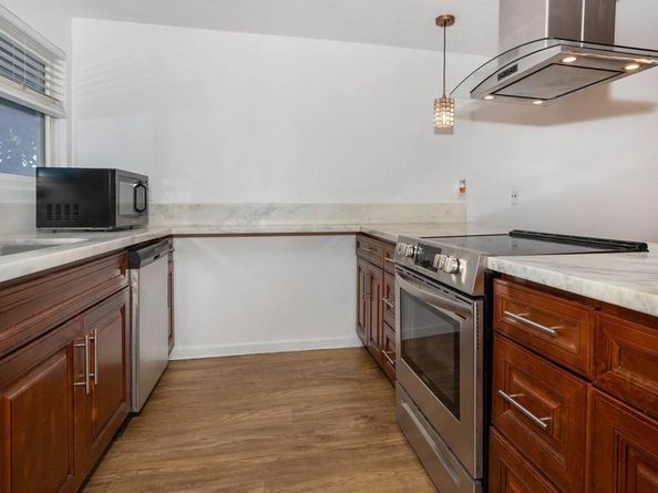 8765 Lake Murray Boulevard 9, San Diego CA 92119