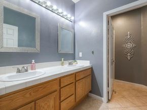 3225 Hidden Estates Lane, Escondido CA 92027