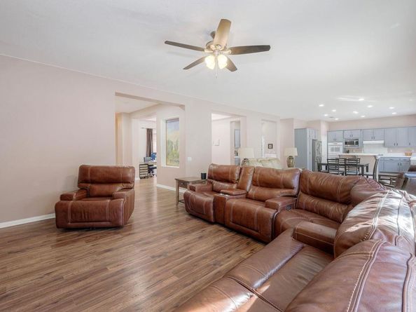 3225 Hidden Estates Lane, Escondido CA 92027