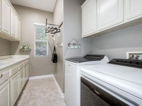 3225 Hidden Estates Lane, Escondido CA 92027