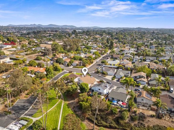 1251 Remington Court, Vista CA 92083