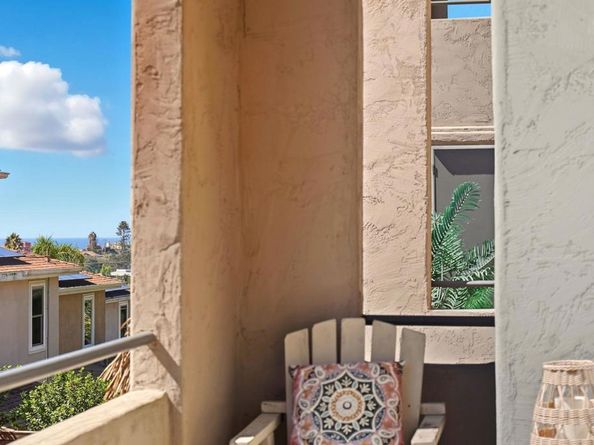 553 Hygeia Ave. Avenue A, Encinitas CA 92024