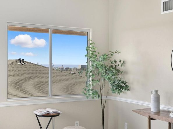 553 Hygeia Ave. Avenue A, Encinitas CA 92024