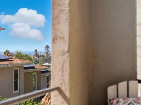 553 Hygeia Ave. Avenue A, Encinitas CA 92024