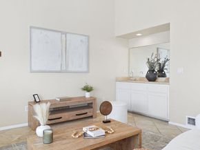 553 Hygeia Ave. Avenue A, Encinitas CA 92024