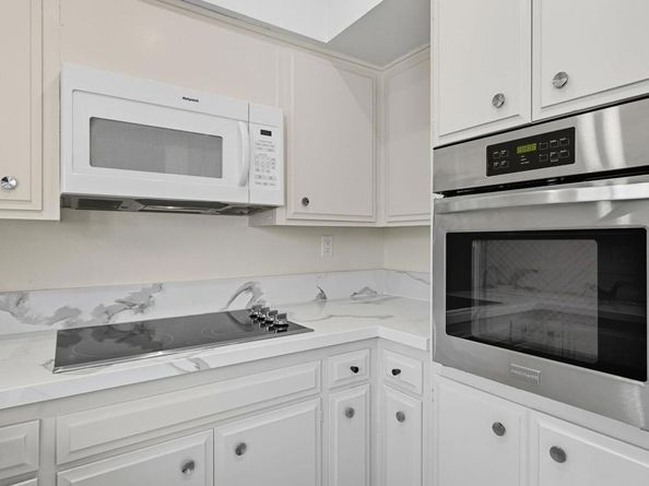 3685 Vista Campana N 62, Oceanside CA 92057