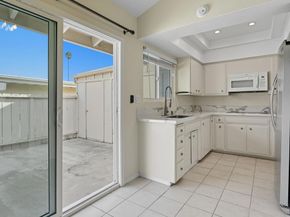 3685 Vista Campana N 62, Oceanside CA 92057