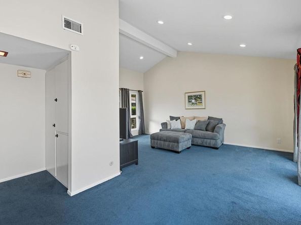 3685 Vista Campana N 62, Oceanside CA 92057