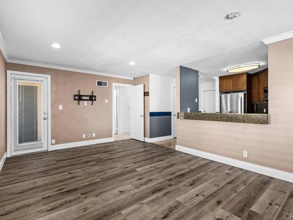 7405 Charmant Drive 2214, San Diego CA 92122