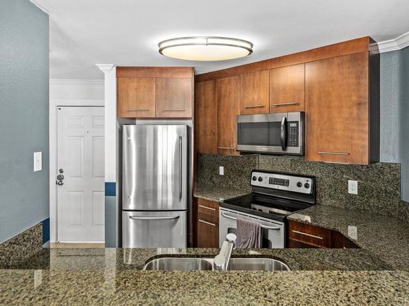 7405 Charmant Drive 2214, San Diego CA 92122