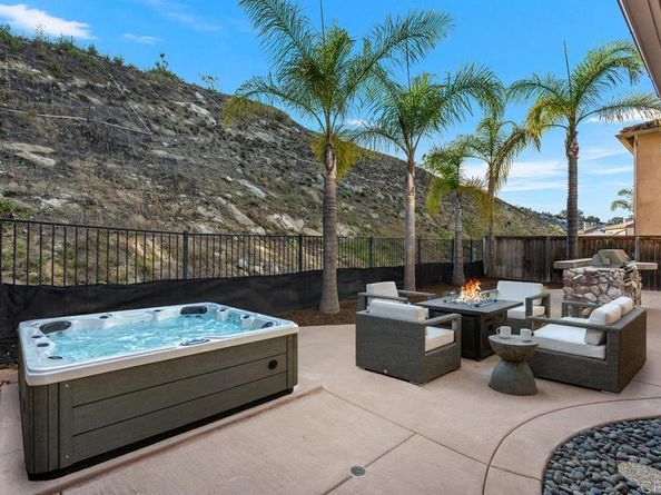 564 Via Del Caballo, San Marcos CA 92078