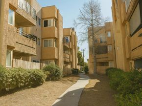 540 65th, San Diego CA 92114