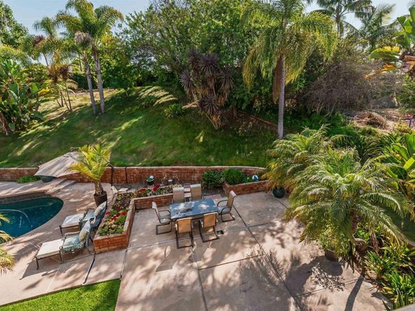 6541 Vispera Place, Carlsbad CA 92009