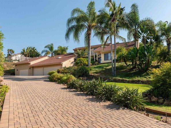 6541 Vispera Place, Carlsbad CA 92009