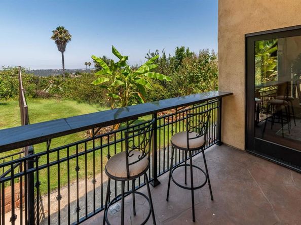 6541 Vispera Place, Carlsbad CA 92009