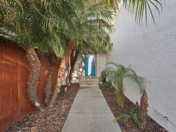 6712 Cantil Street, Carlsbad CA 92009