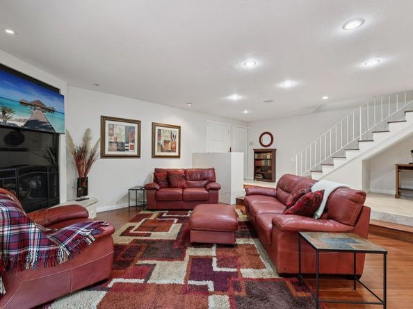 6712 Cantil Street, Carlsbad CA 92009