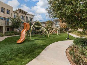 6140 Colt Place 104, Carlsbad CA 92009