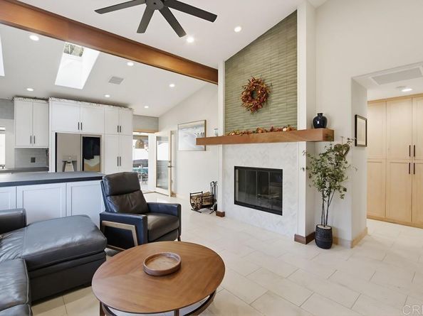 4590 Salem Place, Carlsbad CA 92010