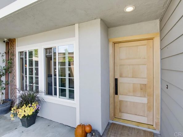 4590 Salem Place, Carlsbad CA 92010