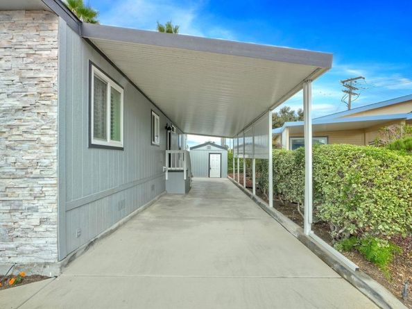 6494 Friendly Place, Carlsbad CA 92011