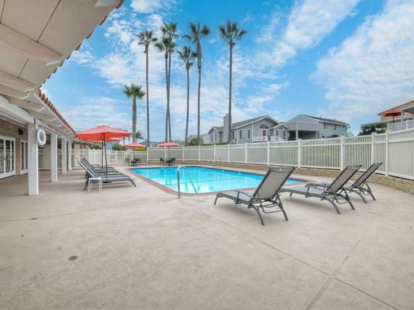6494 Friendly Place, Carlsbad CA 92011
