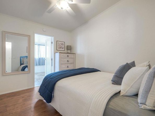 6494 Friendly Place, Carlsbad CA 92011