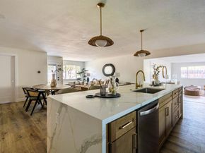 2275 Ivy Road, Oceanside CA 92054