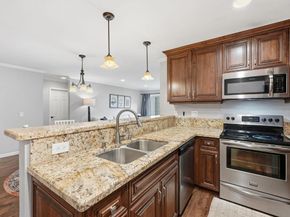 7702 Caminito Puerto 204, Carlsbad CA 92009