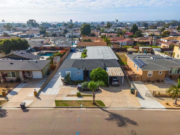 678 Jefferson Avenue, Chula Vista CA 91910