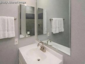 10760 N Magnolia Avenue B6, Santee CA 92071