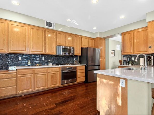 5531 Foxtail Loop, Carlsbad CA 92010