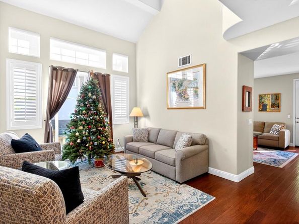 5531 Foxtail Loop, Carlsbad CA 92010