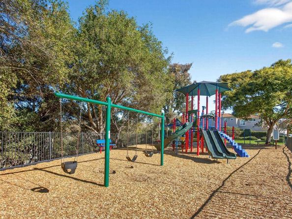 5531 Foxtail Loop, Carlsbad CA 92010